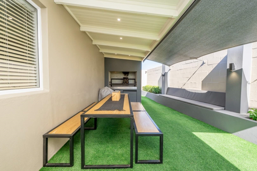 To Let 3 Bedroom Property for Rent in Zonnendal Western Cape